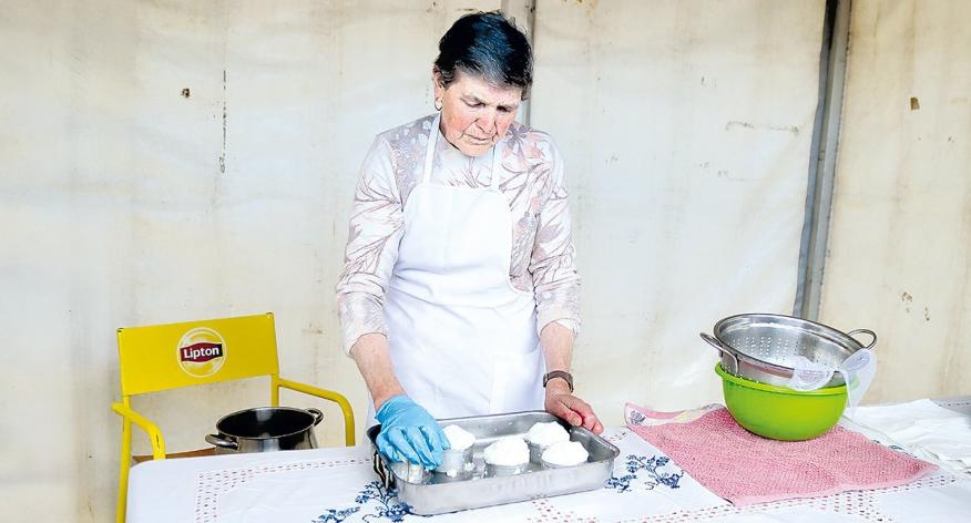 Feira do Queijo mostra resist&ecirc;ncia das tradi&ccedil;&otilde;es em Vilela do Douro